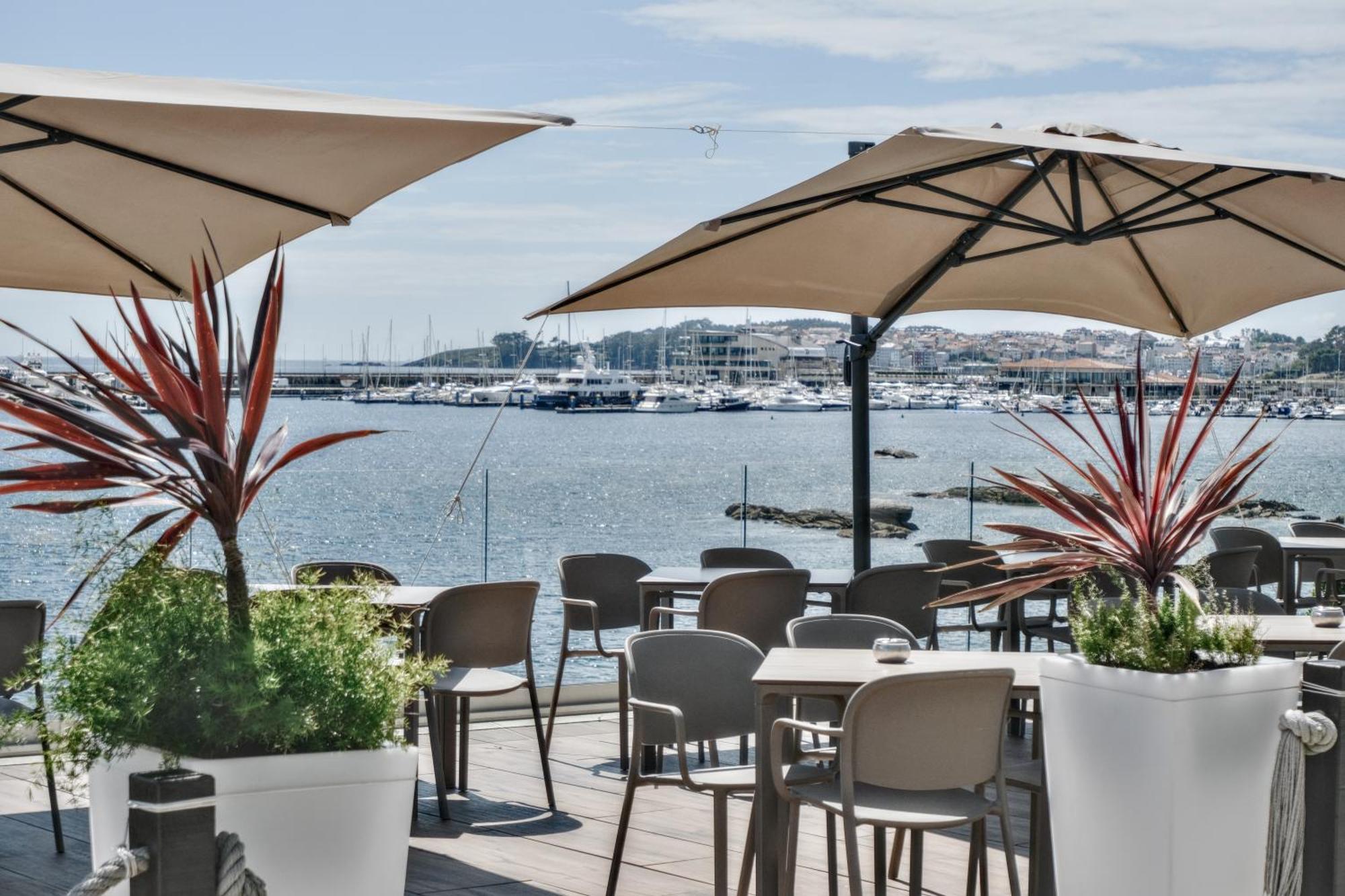 Hotel Mardevela Sanxenxo Esterno foto